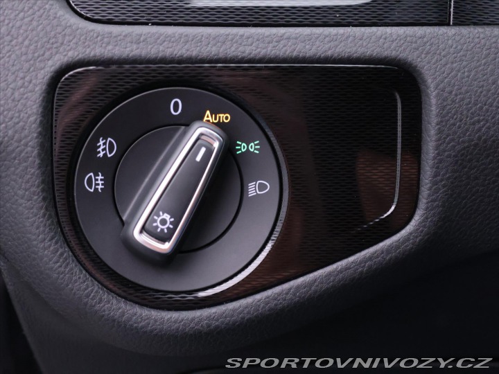 Volkswagen Golf 2,0 TDI 135kW DSG Xenon G 2015