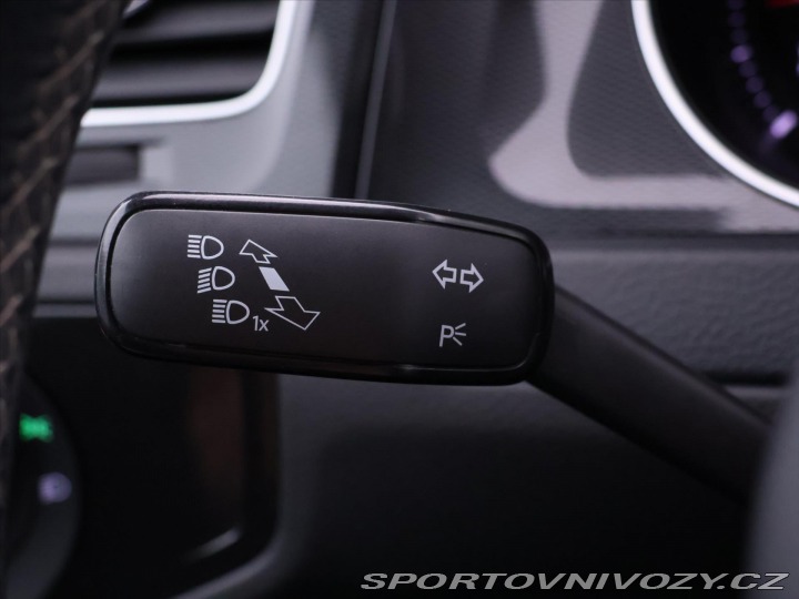 Volkswagen Golf 2,0 TDI 135kW DSG Xenon G 2015