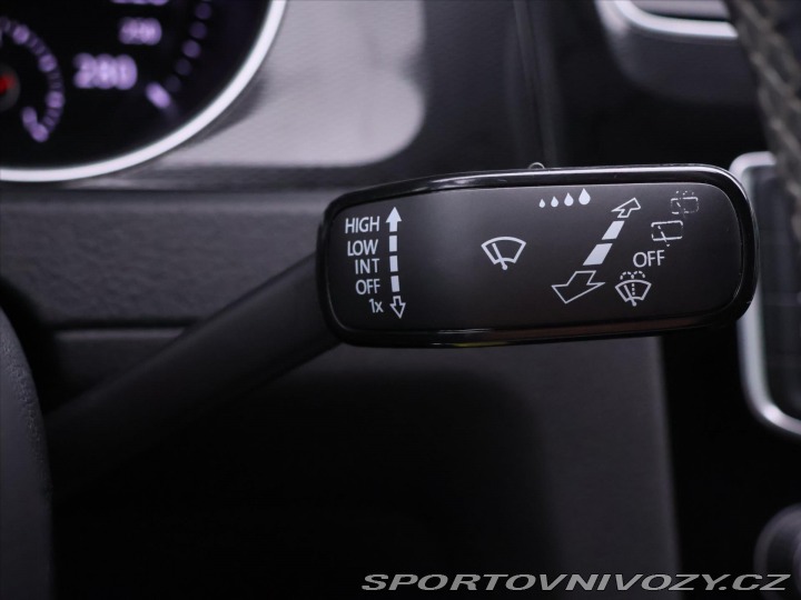 Volkswagen Golf 2,0 TDI 135kW DSG Xenon G 2015