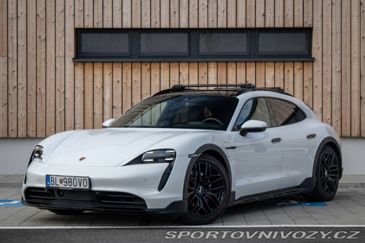 Porsche Taycan 4S Cross Turismo 2022