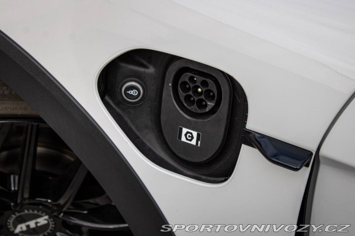 Porsche Taycan 4S Cross Turismo 2022