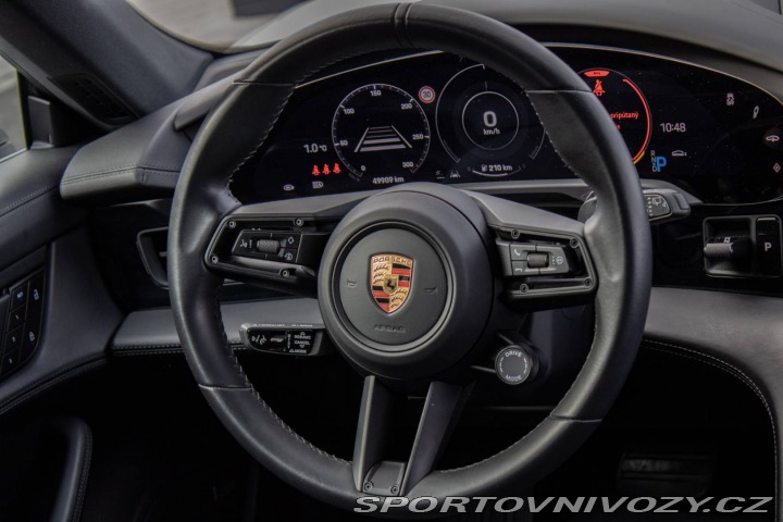 Porsche Taycan 4S Cross Turismo 2022