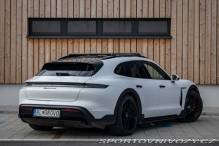 Porsche Taycan 4S Cross Turismo 2022