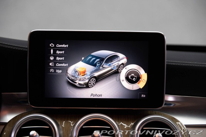 Mercedes-Benz C 400 4matic A/T 2015