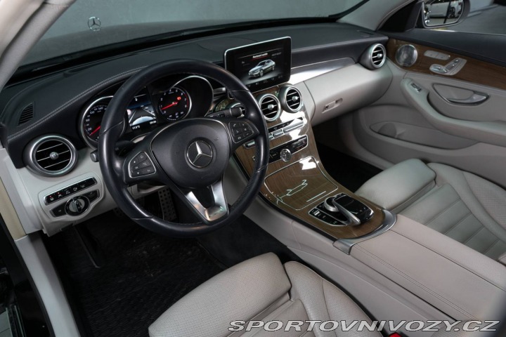 Mercedes-Benz C 400 4matic A/T 2015