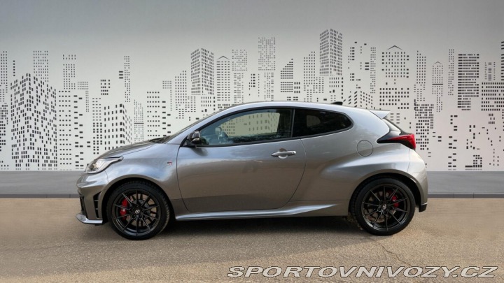 Toyota Yaris GR 1,6 turbo GR AT Dynami 2024
