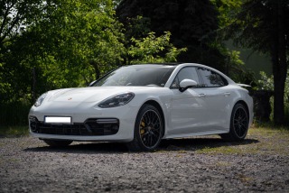 Porsche Panamera Turbo