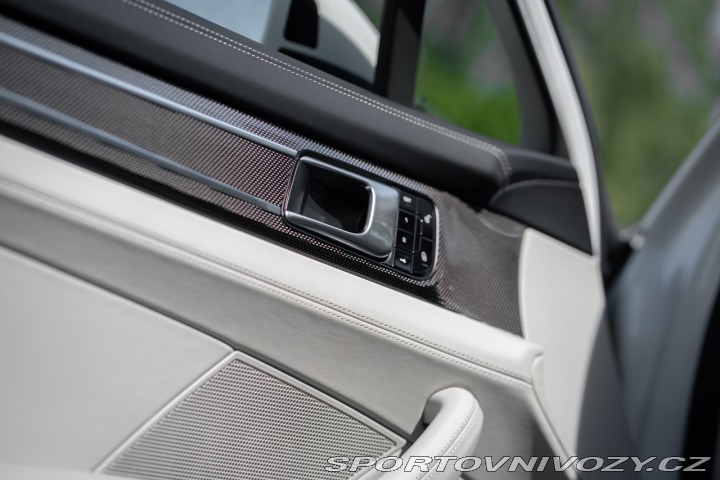 Porsche Panamera Turbo 2017