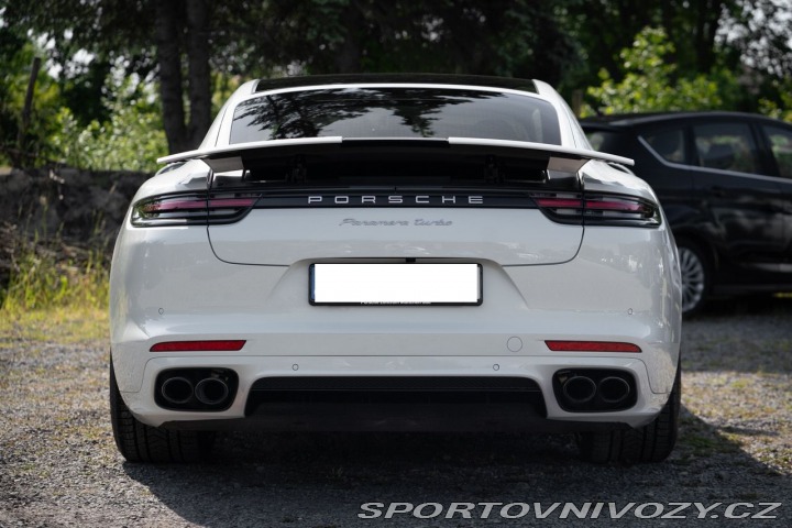 Porsche Panamera Turbo 2017