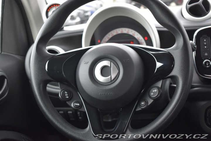 Smart Fortwo EQ*60kW*NAVI*KLIMA*DPH* 2018