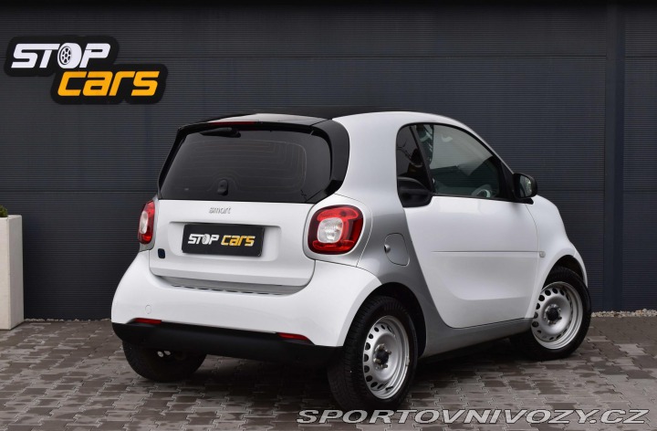 Smart Fortwo EQ*60kW*NAVI*KLIMA*DPH* 2018