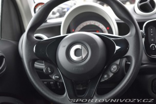 Smart Fortwo EQ*60kW*NAVI*KLIMA*DPH* 2018