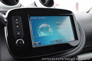 Smart Fortwo EQ*60kW*NAVI*KLIMA*DPH* 2018