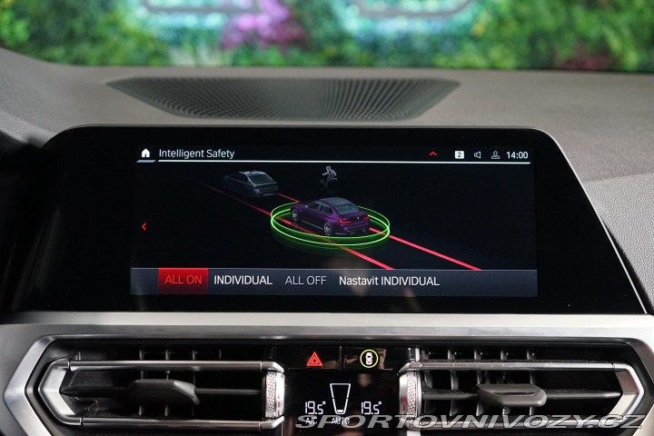 BMW M3 Compe xDrive Laser HUD 2022