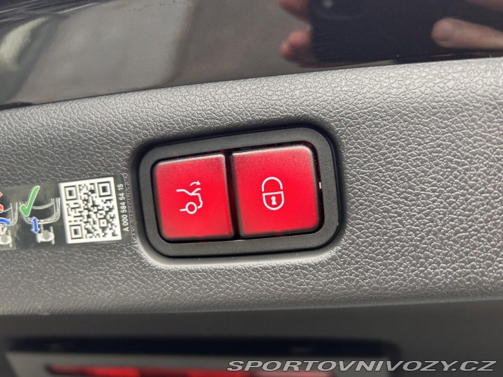 Mercedes-Benz E E 220d 4MATIC AMG 2024