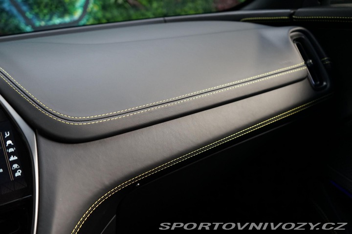 Aston Martin DBX 707 AMR23 Pack Tažné Nez. 2024