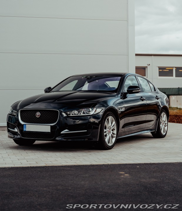 Jaguar XE 2016