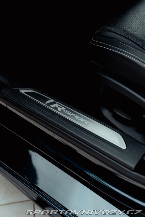 Jaguar XE 2016