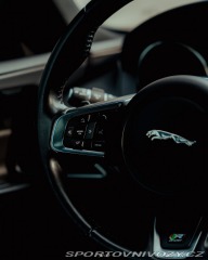 Jaguar XE  2016
