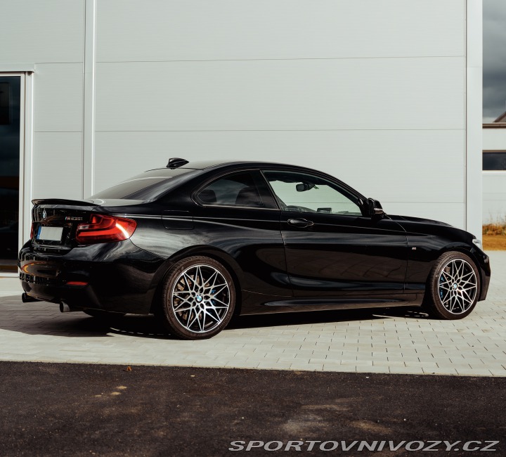 BMW 2 M235i F22 M performance 2015