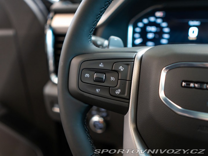 Ostatní značky Ostatní modely GMC Sierra 6.2 V8 Denali Head-Up 2025