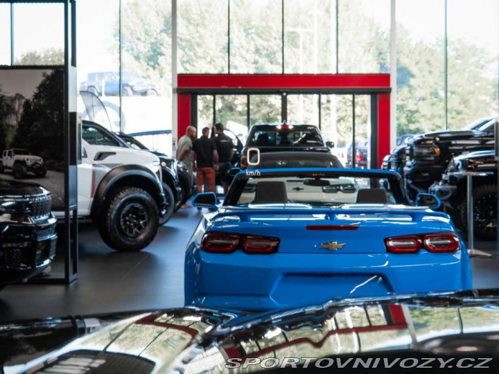 Ostatní značky Ostatní modely GMC Sierra 6.2 V8 Denali Head-Up 2026