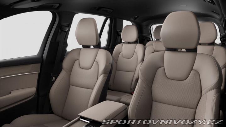Volvo Ostatní modely XC90 2,0 T8 AWD Plus Dark 4321 2025