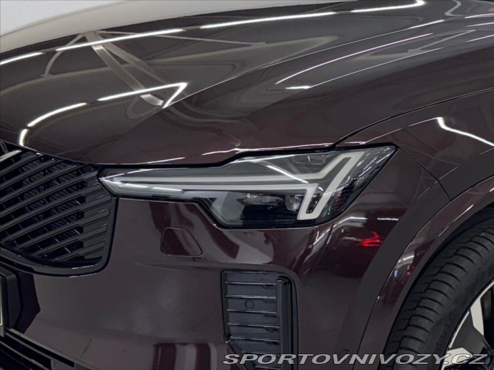 Volvo Ostatní modely XC90 2,0 T8 AWD Plus Dark 0647 2025