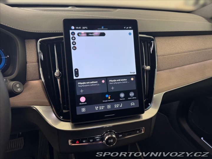 Volvo Ostatní modely XC90 2,0 T8 AWD Plus Dark 0647 2025