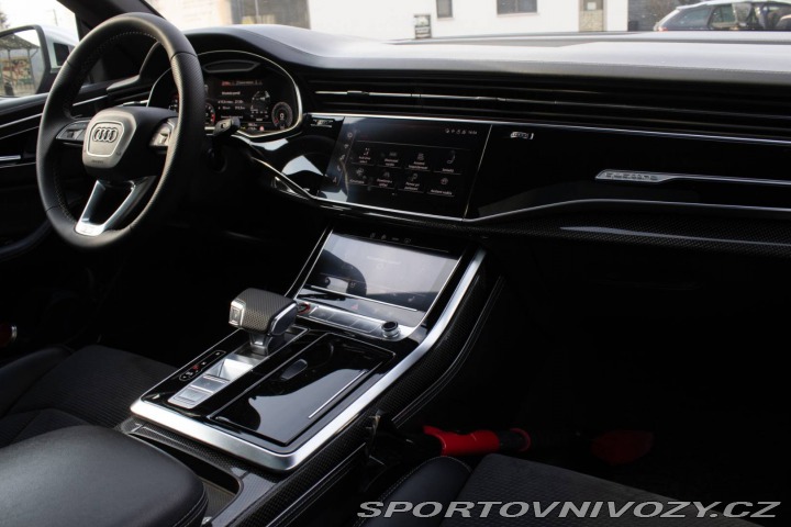 Audi SQ8 2021