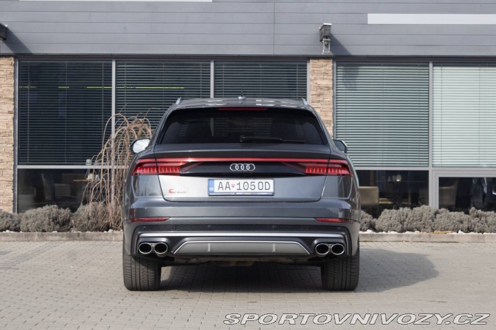 Audi SQ8 2021