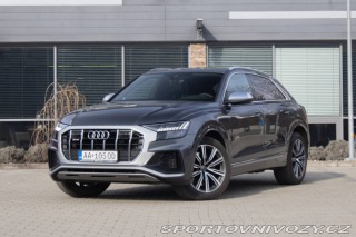 Audi SQ8  2021