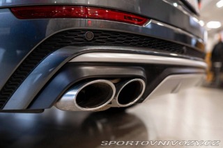 Audi SQ8  2021