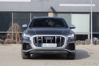 Audi SQ8  2021
