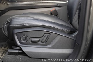 Audi SQ8  2021