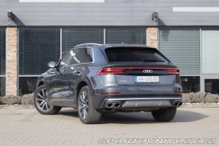 Audi SQ8  2021