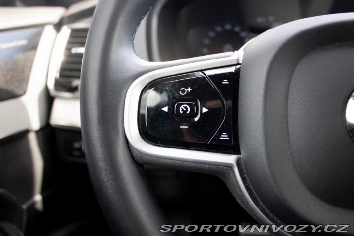 Volvo Ostatní modely XC90 2021