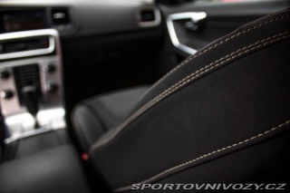 Volvo V60 D5 Momentum Geartronic 2011
