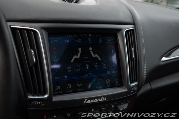Maserati Levante SQ4 2019