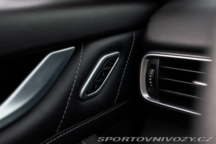 Maserati Levante SQ4 2019