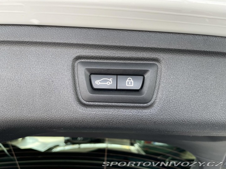 BMW 3 M340i xDrive*Laser*Záruka 2021