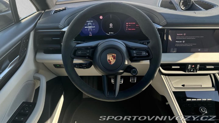 Porsche Macan 4S Electric 2025