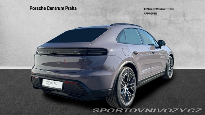 Porsche Macan 4S Electric 2025