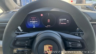 Porsche Macan 4S Electric 2025