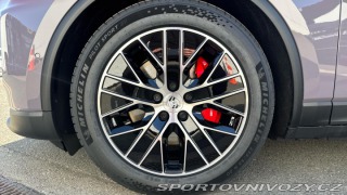 Porsche Macan 4S Electric 2025