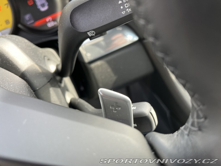 Porsche Cayman 718 2022