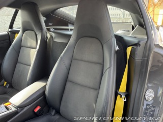 Porsche Cayman 718 2022