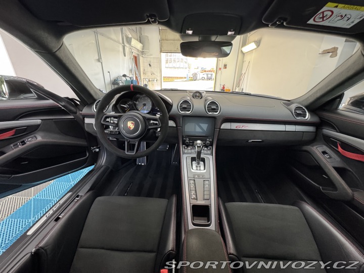 Porsche 718 2021