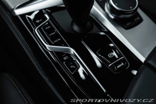 BMW 5 545e xDrive, Luxury Line, 2022
