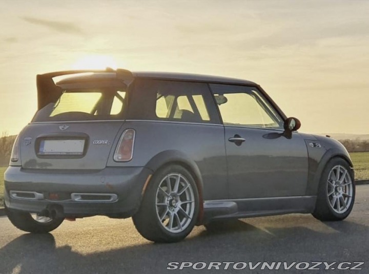 Mini Cooper R53 S JCW GP1 2007